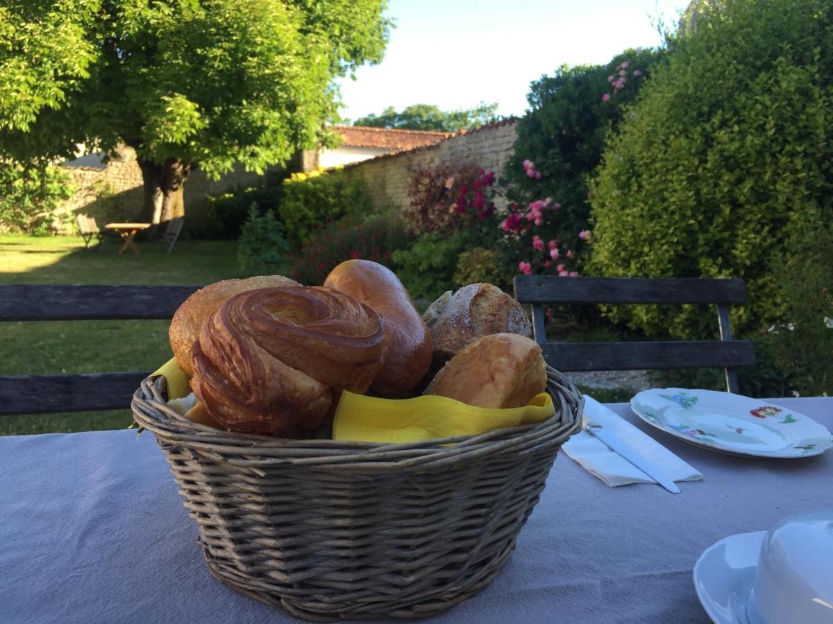 La Jarrie La Madeleine Bed & Breakfast エクステリア 写真